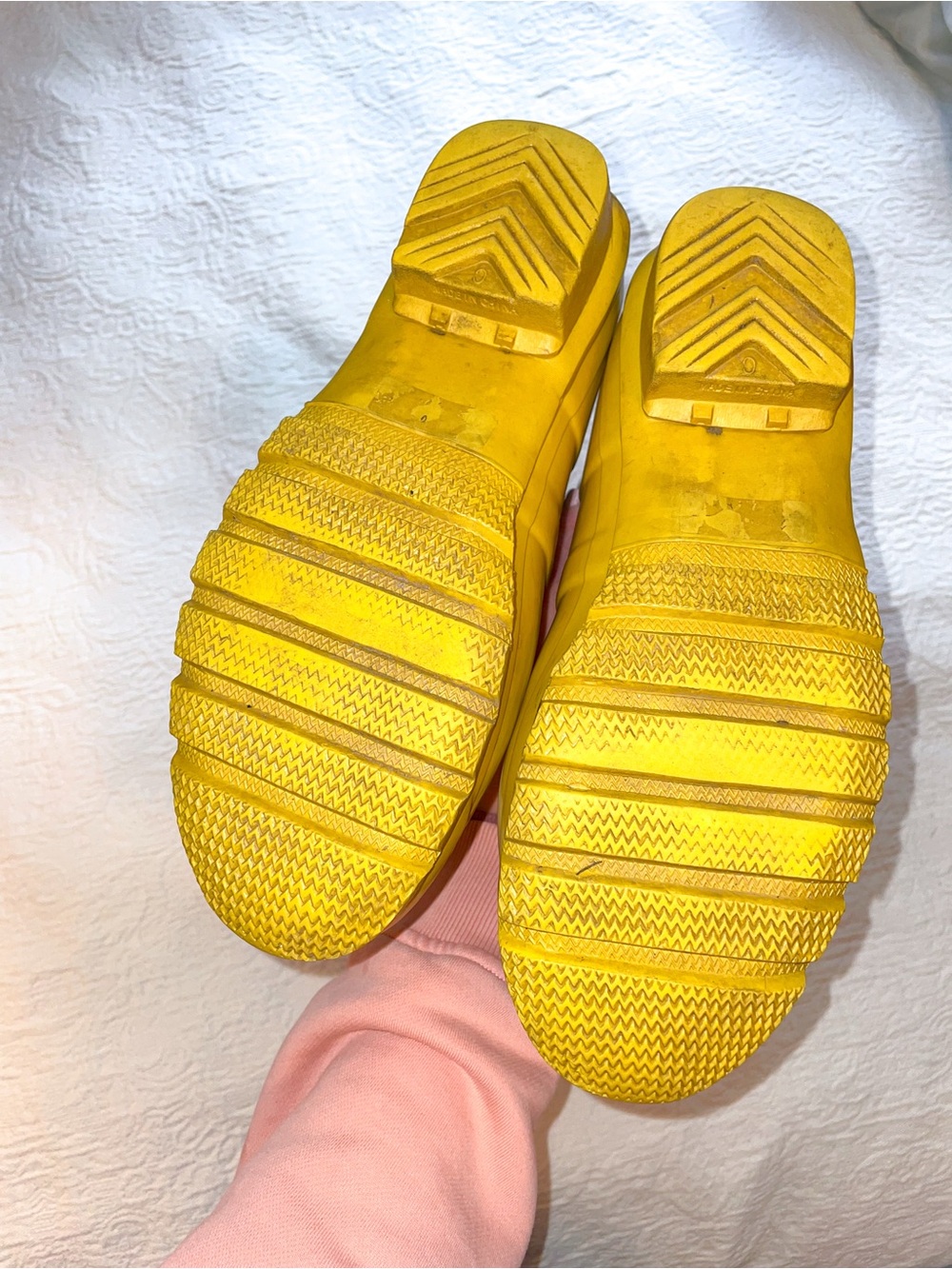 Hunters original gloss tall yellow wellies - Picture 4 of 6